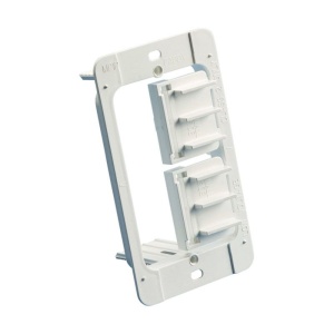 nVent CADDY  Single Gang Plastic Low Voltage Mounting Plate